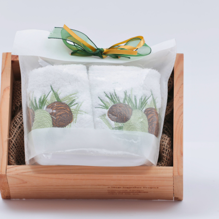 Cedar Cone Towel